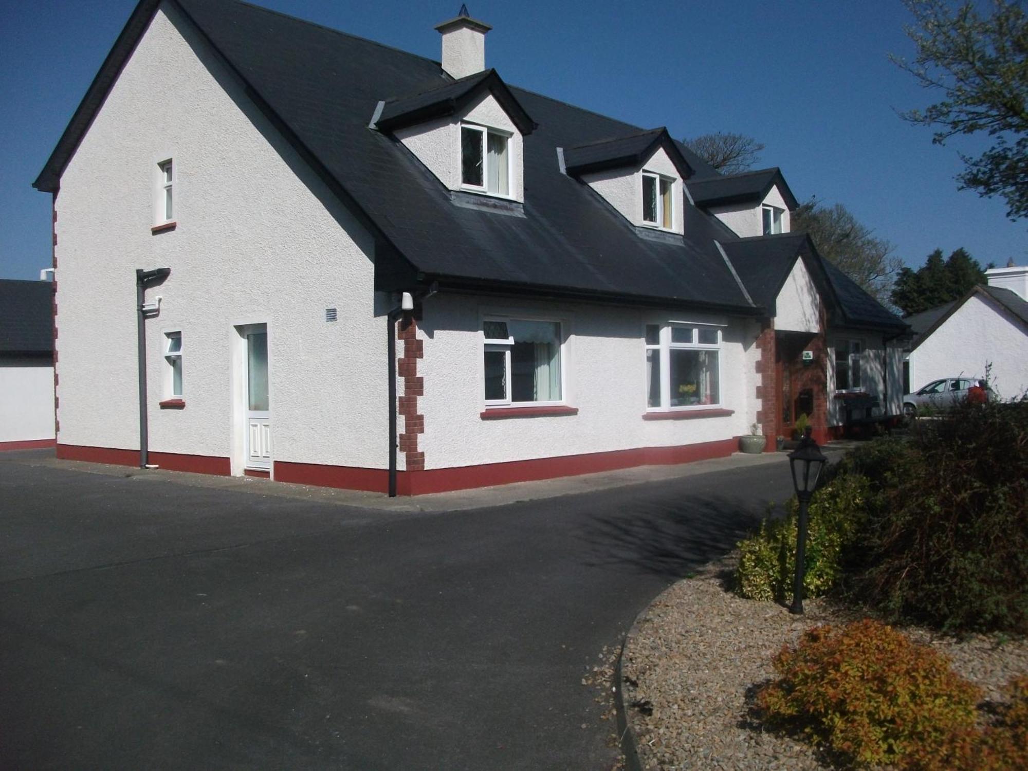 Rocksberry Bed & Breakfast Castlebar Esterno foto