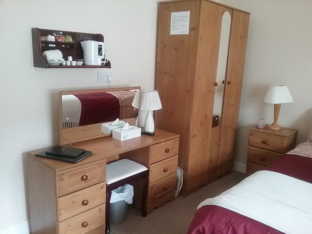 Rocksberry Bed & Breakfast Castlebar Esterno foto