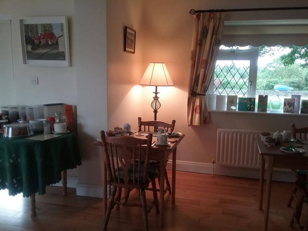 Rocksberry Bed & Breakfast Castlebar Esterno foto