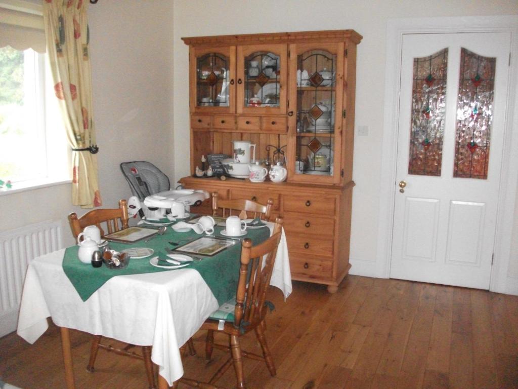 Rocksberry Bed & Breakfast Castlebar Esterno foto