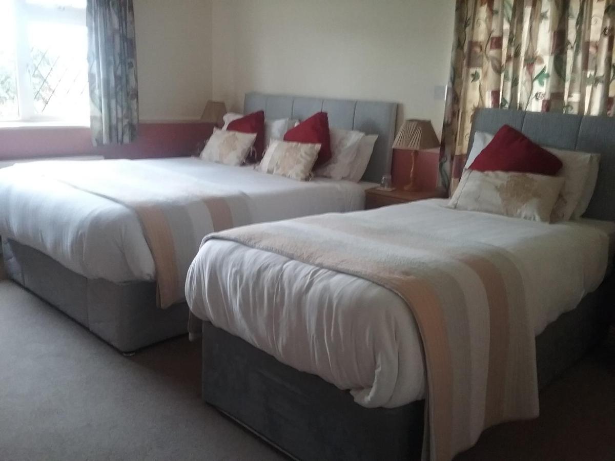 Rocksberry Bed & Breakfast Castlebar Esterno foto
